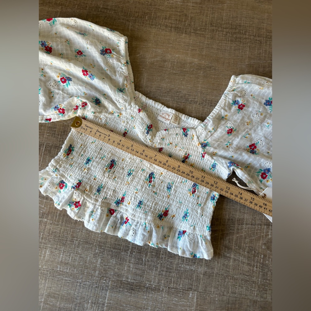 Billabong x Wrangler White Floral Balloon Sleeve Crop Top Size M $80 Smocked NEW - Picture 12 of 12